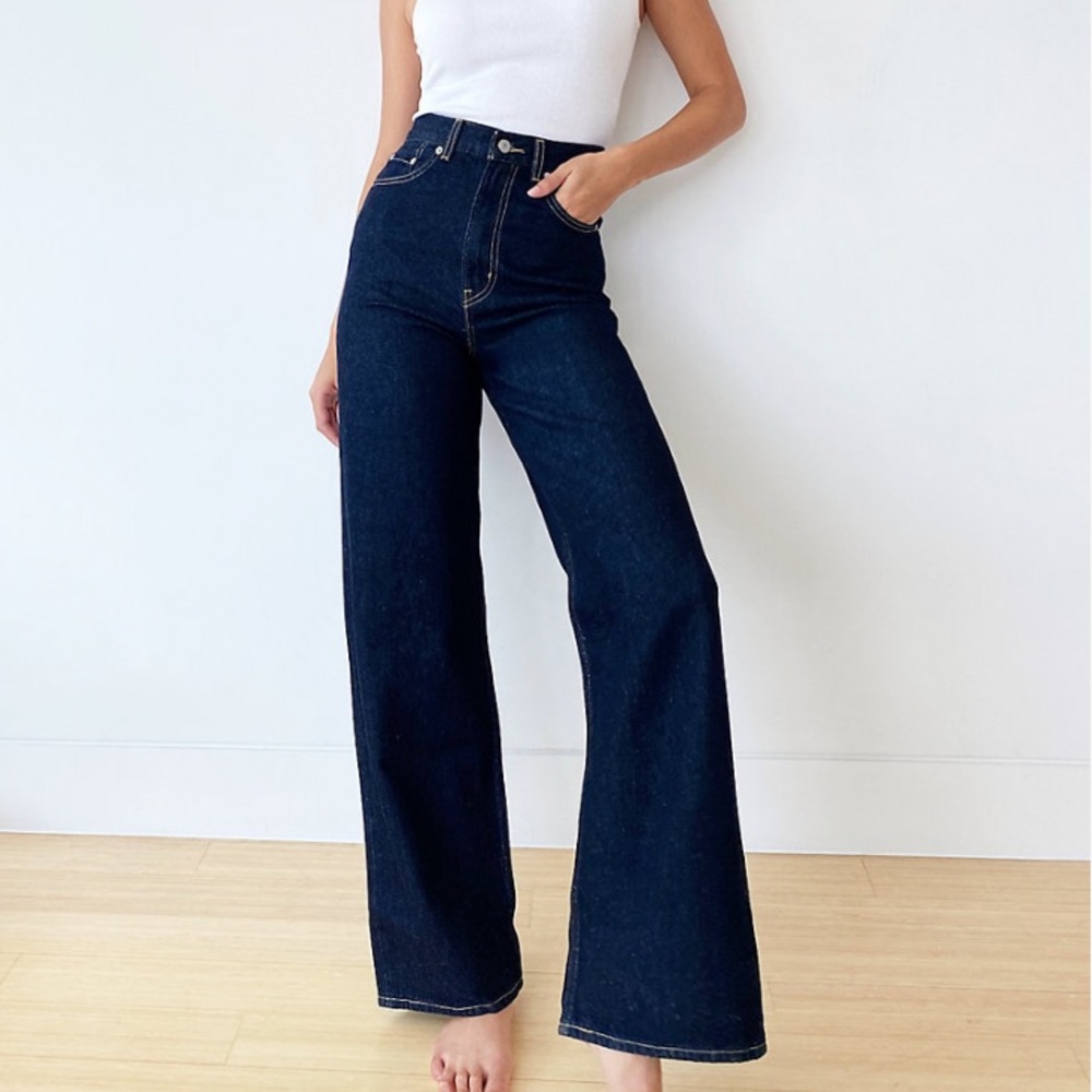 Brand new Levi’s premium high loose jeans